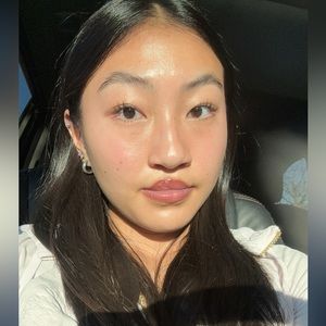 Meet your Posher, Addison